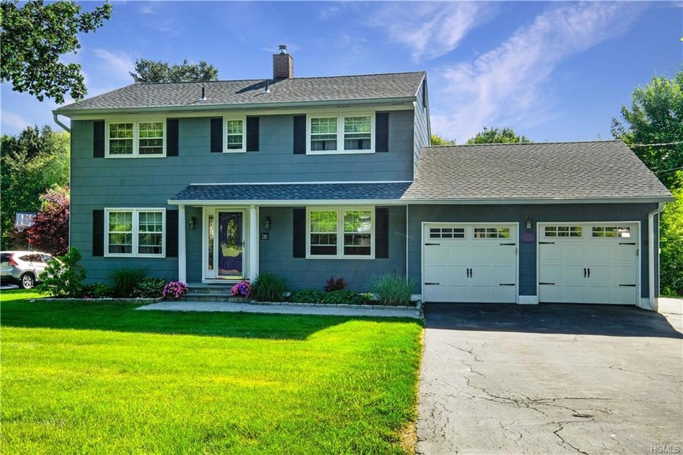 3074 Wharton Dr, Yorktown Heights, NY 10598 - photo 1