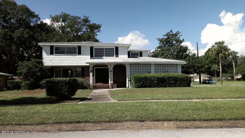 1754 Starwan Rd E, Jacksonville, FL 32211 - photo 1