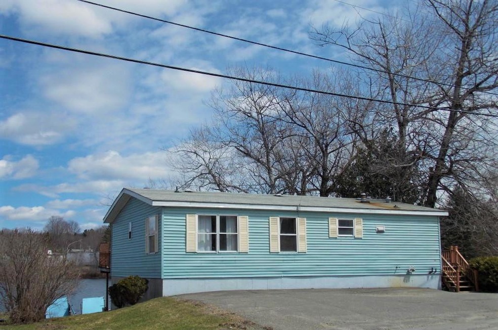 Front 75 Grove St