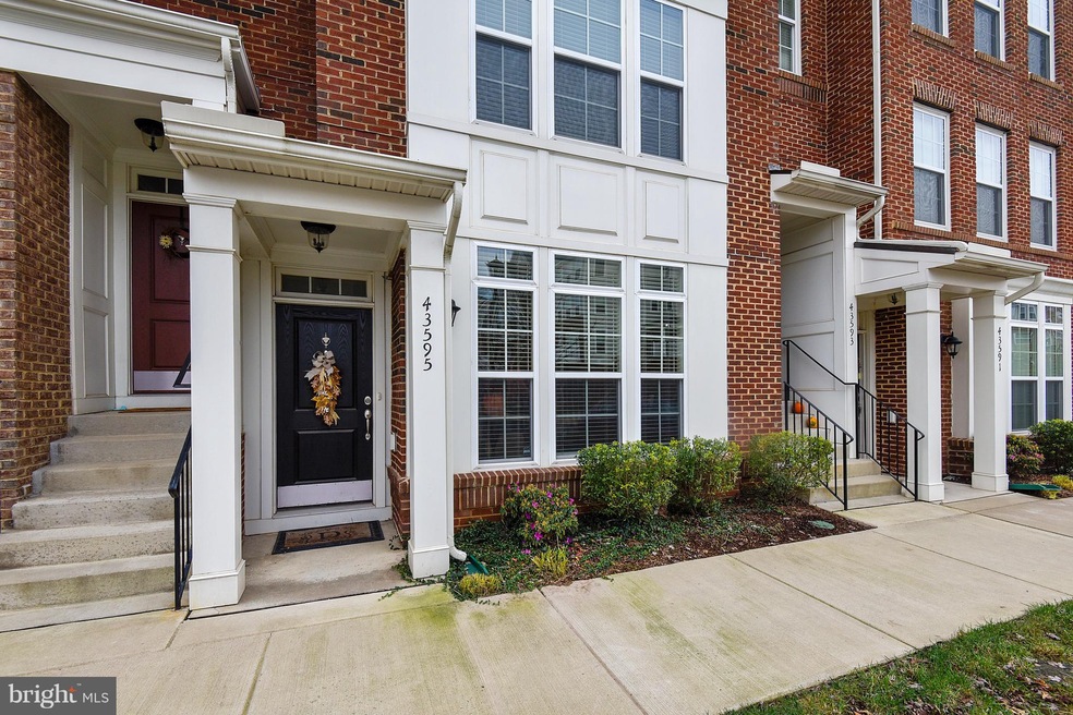 43595 Helmsdale Terrace, Chantilly, VA 20152 - photo 1