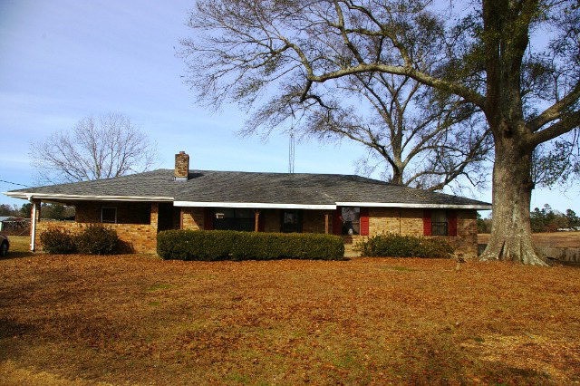 1131 Hamp Lea Rd, Magnolia, MS 39652 - photo 1
