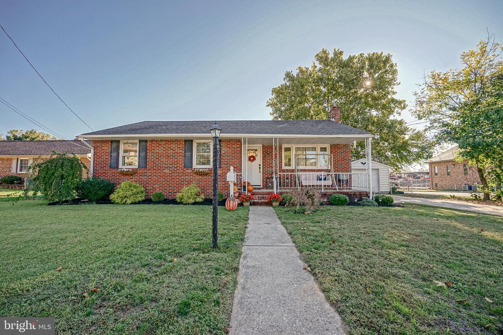 657 Mantua Ave, Paulsboro, NJ 08066 - photo 1