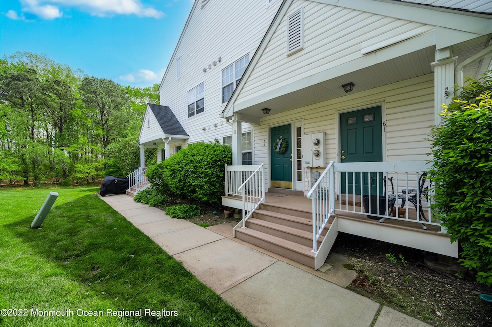 62 Des Moines Ct, Tinton Falls, NJ 07712 - photo 1