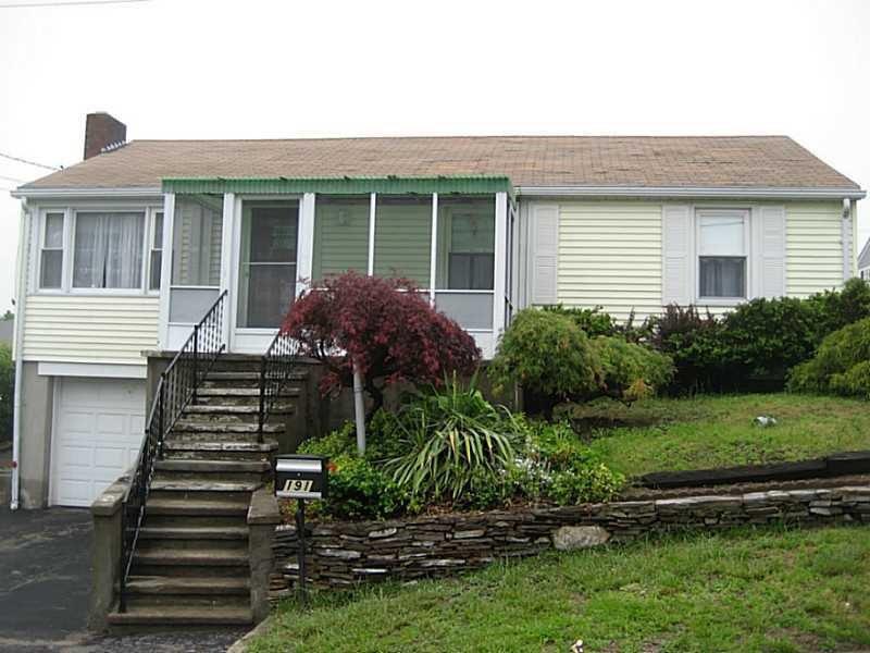 191 Dunedin St, Cranston, RI 02920 - photo 1