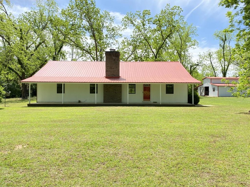 1514 Dorough Ave, Albany, GA 31705 - photo 1