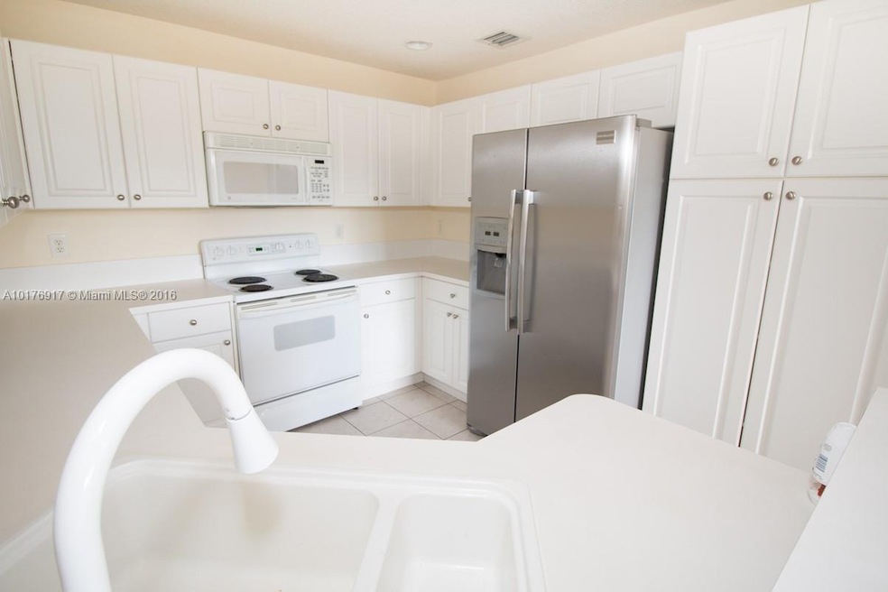 5060 NW 116th Ct, Doral, FL 33178 - photo 1