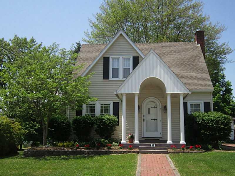 Exterior Front.