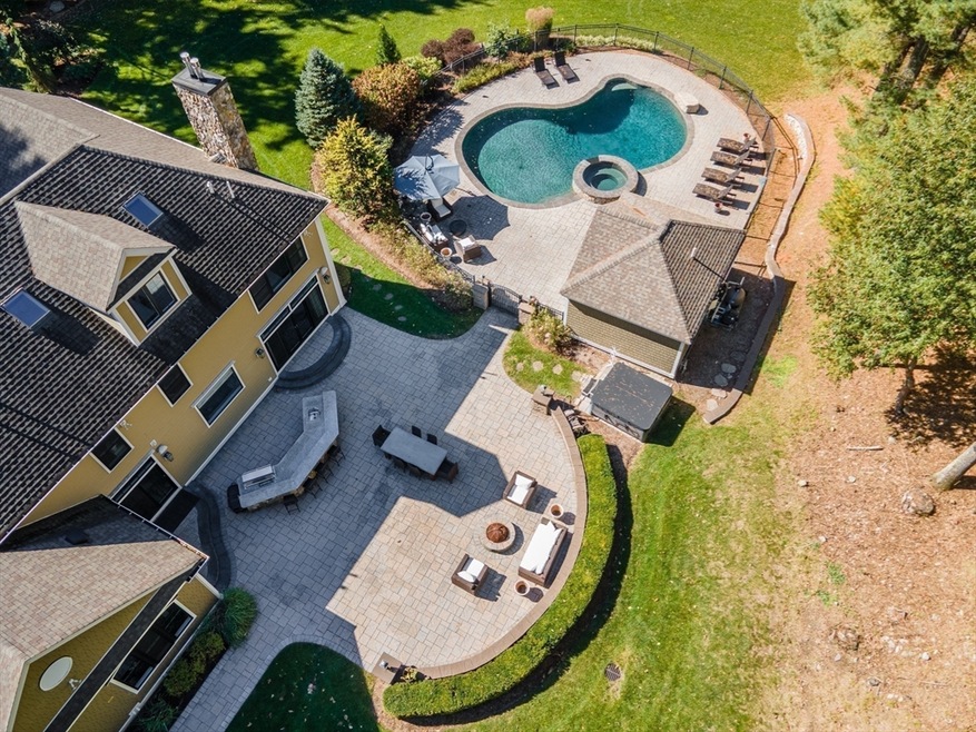 94 Elm St, Medfield, MA 02052 - photo 1