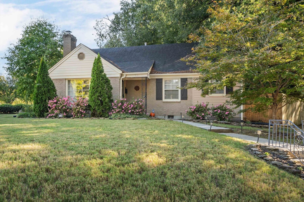 17 N Ashlawn Rd, Memphis, TN 38112 - photo 1