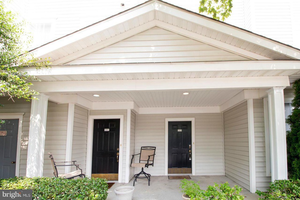 13050 Marcey Creek Rd unit 13050, Herndon, VA 20171 - photo 1