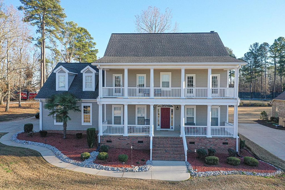 For Sale $686,700 • Co-Listing Agent