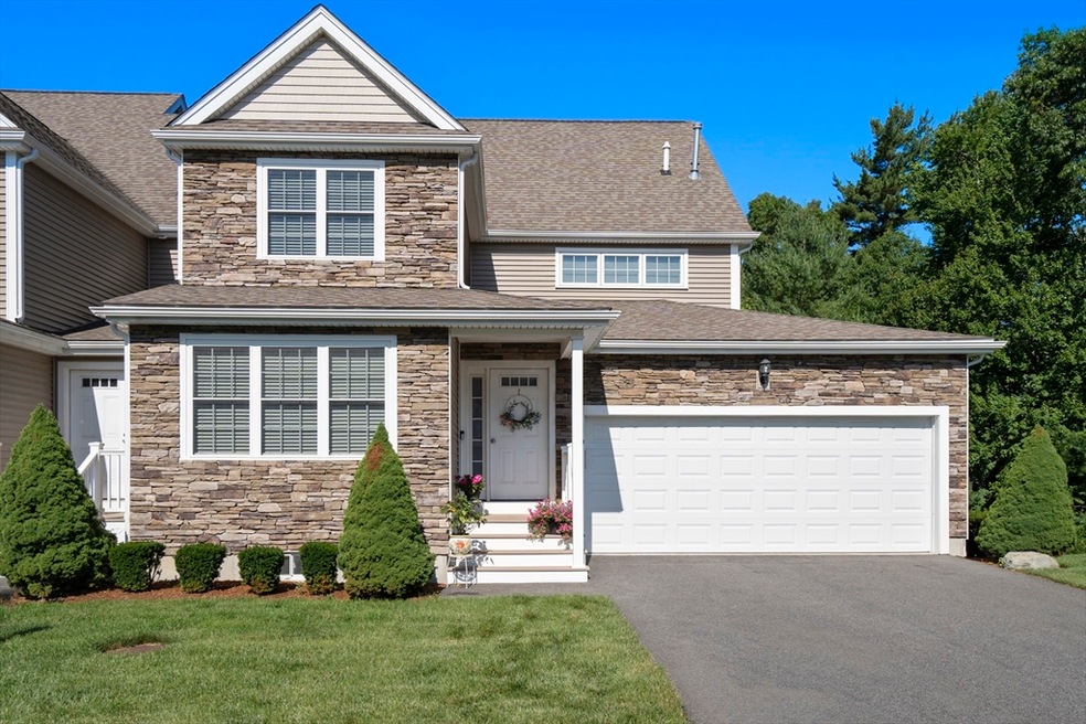 37 Bristol Cir unit 49, Raynham, MA 02767 - photo 1