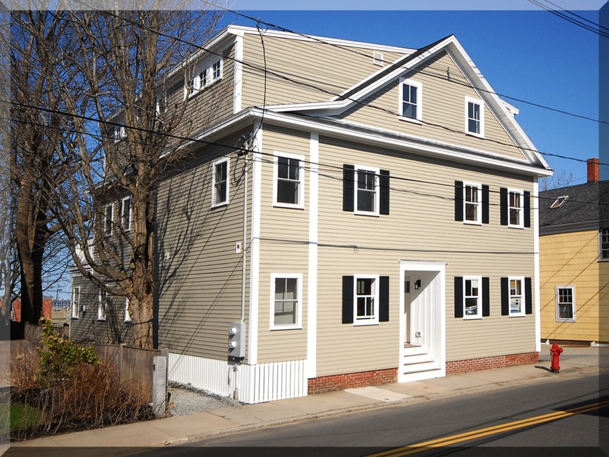 125 Water St unit 1, Newburyport, MA 01950 - photo 1