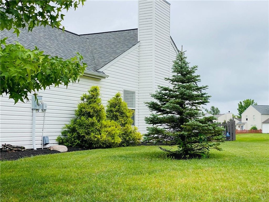 12352 Driftstone Dr, Fishers, IN 46037 - photo 1