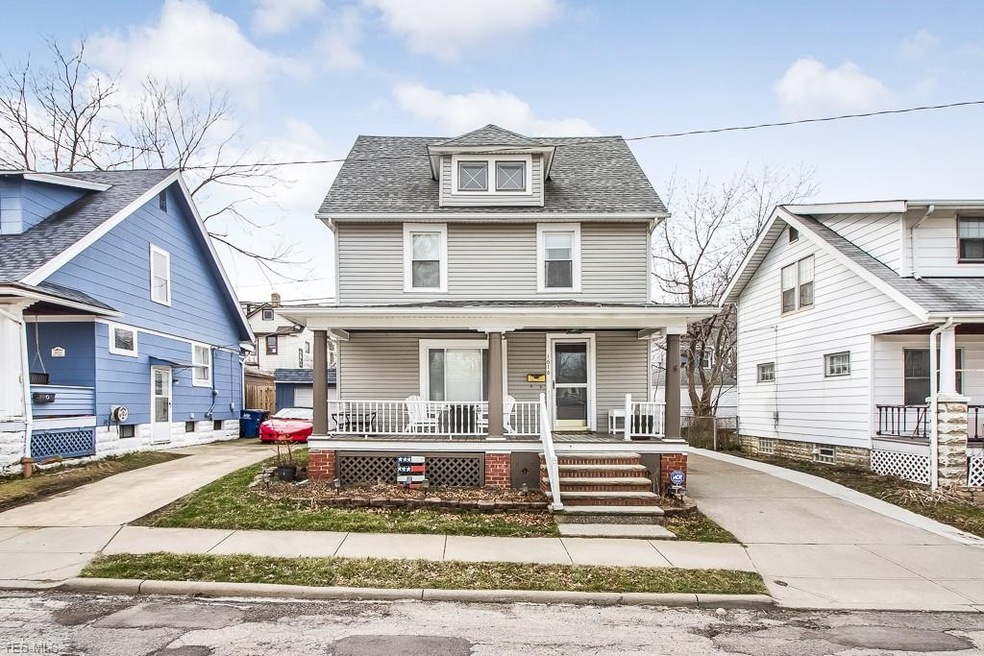 Welcome to 1616 Olivewood! Recently updated including ALL New Vinyl Windows, H2O Tank &  Furnace, and a remodeled kitchen and bath - plus more!