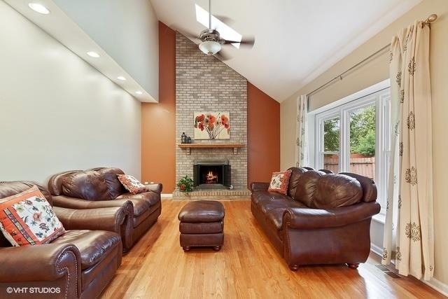 1742 Auburn Ave, Naperville, IL 60565 - photo 1