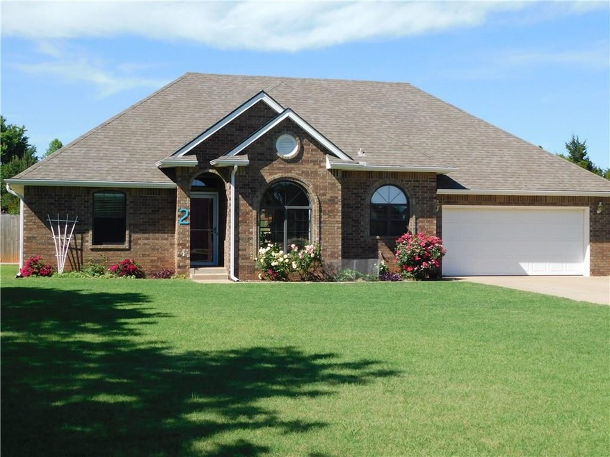 Great curb appeal!