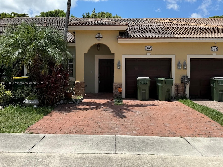 Under Contract $309,000 • Co-Listing Agent