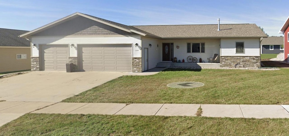 11574 Monteville Ct, Trempealeau, WI 54661 - photo 1