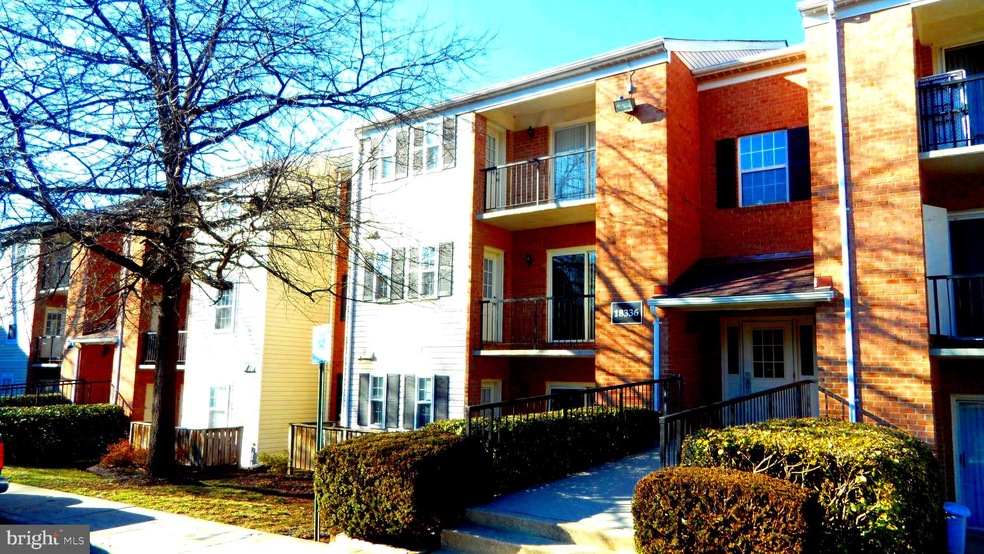 18336 Streamside Dr unit 201, Gaithersburg, MD 20879 - photo 1