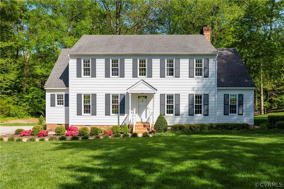 Welcome to 2211 Planters Row Drive!