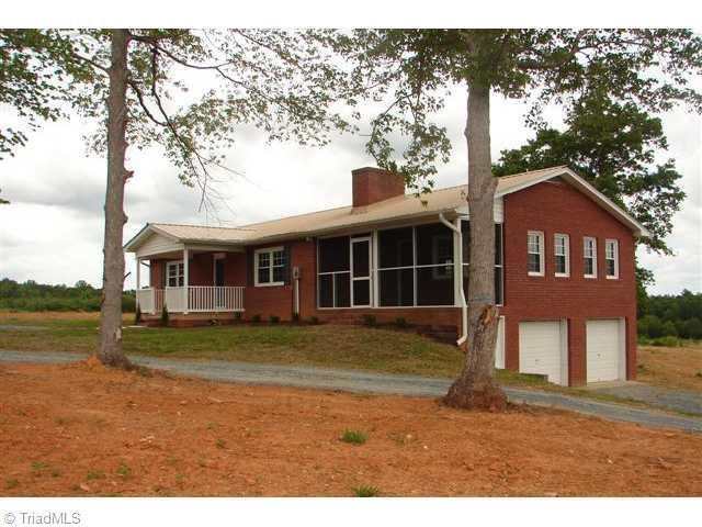 5159 Nc Highway 134, Asheboro, NC 27205 - photo 1