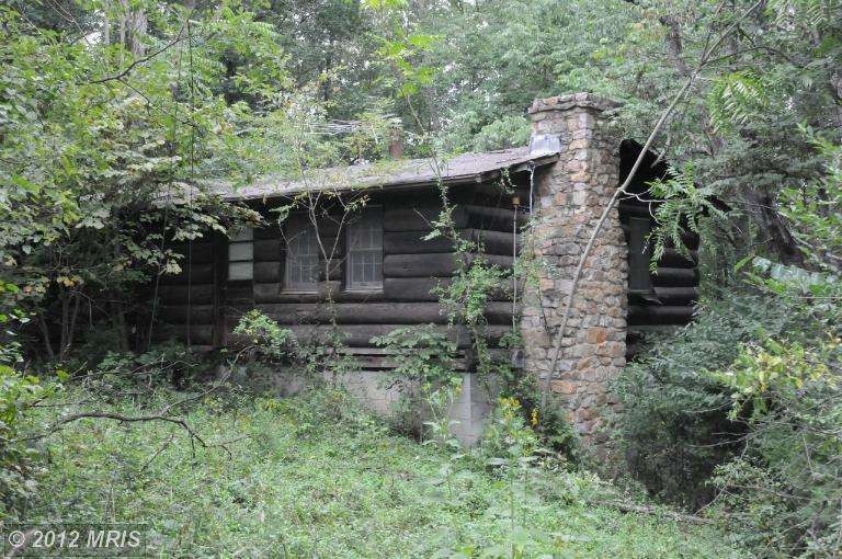 352 Mountainview Dr, Luray, VA 22835 - photo 1