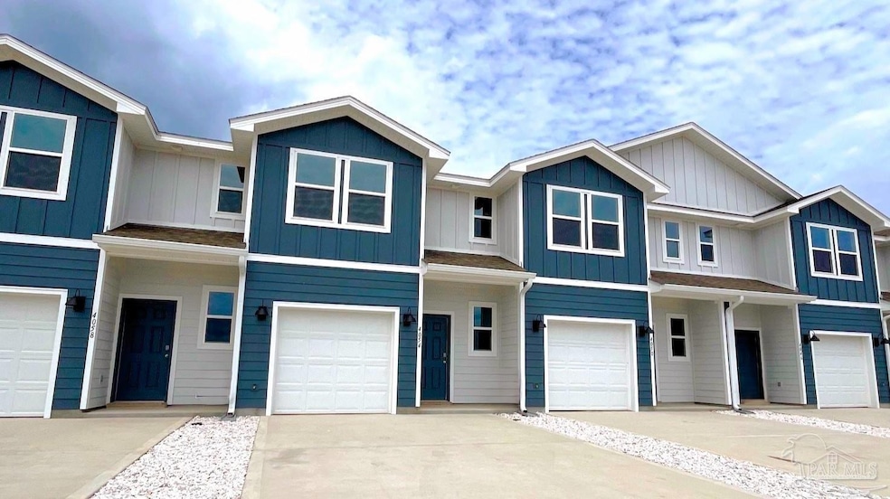 3851 Pendragon Cir, Milton, FL 32583 - photo 1