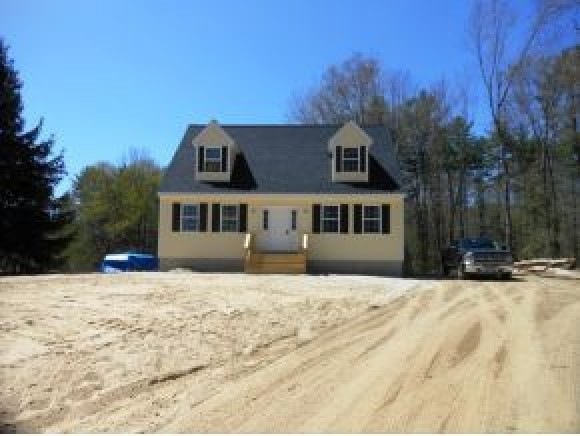 L427 Brookfield Ln, Barnstead, NH 03225 - photo 1