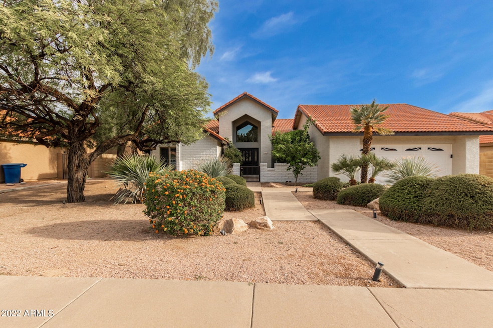 1951 E Citation Ln, Tempe, AZ 85284 - photo 1