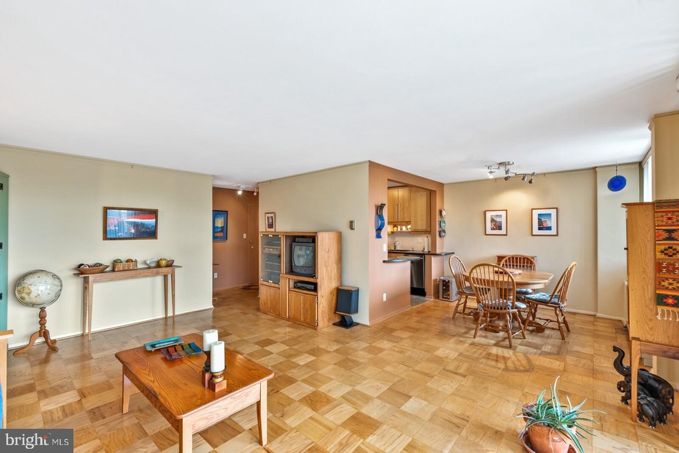 4343 Lee Hwy unit 501, Arlington, VA 22207 - photo 1