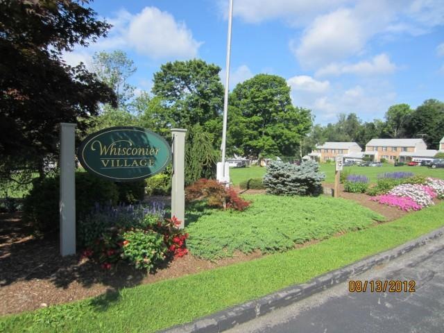 41 Whisconier Village unit 41, Brookfield, CT 06804 - photo 1