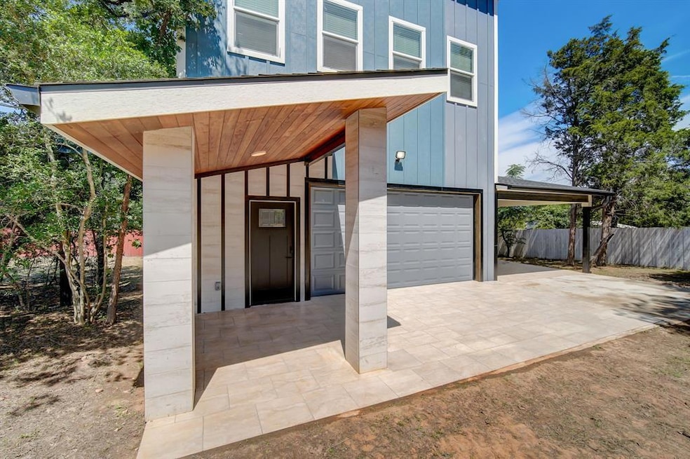 146 Shadow Oak Dr, Bastrop, TX 78602 - photo 1