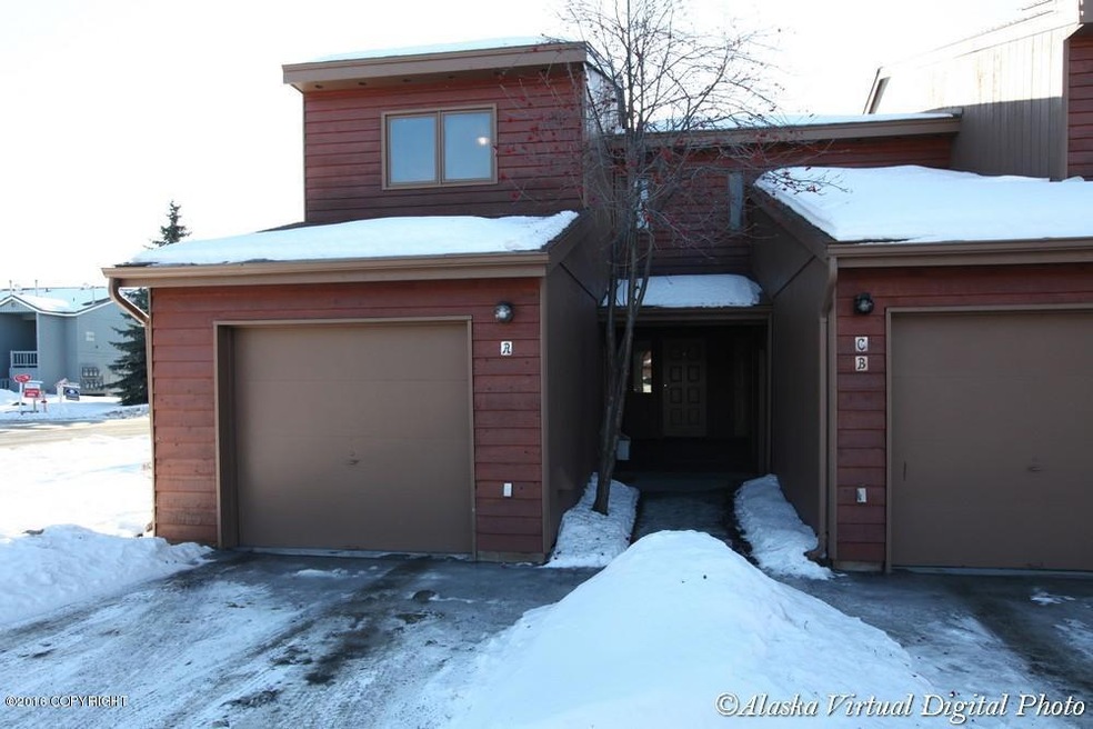 10206 Jamestown Dr unit 1A, Anchorage, AK 99507 - photo 1