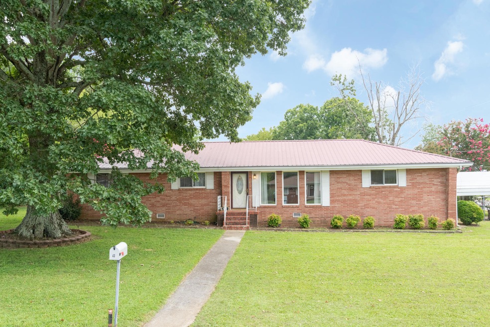 43_Stovall_St_01