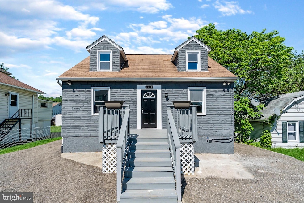 1711 Hall Ave, Halethorpe, MD 21227 - photo 1