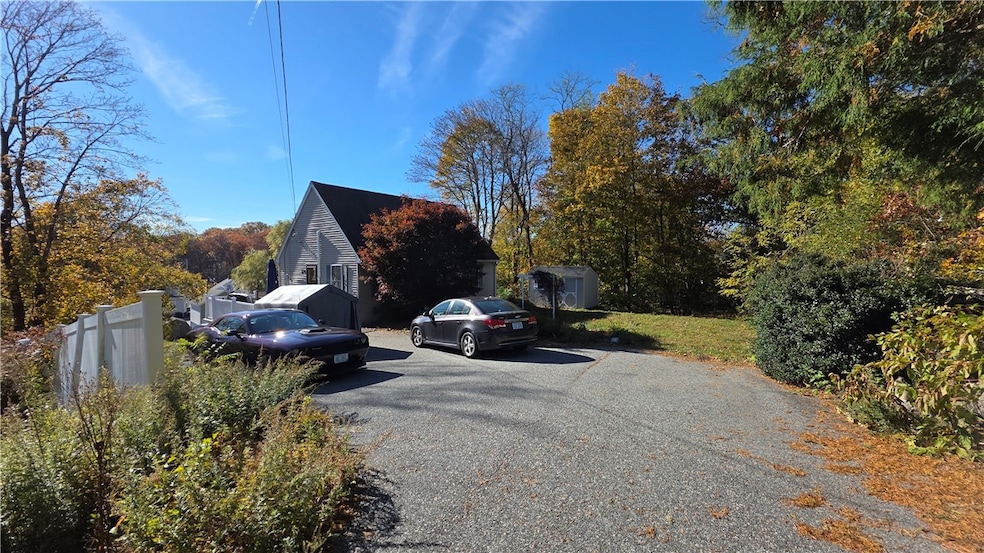 22 Edward St, Coventry, RI 02816 - photo 1