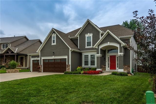 Beautiful 2 story with some of the Best Curb Appea