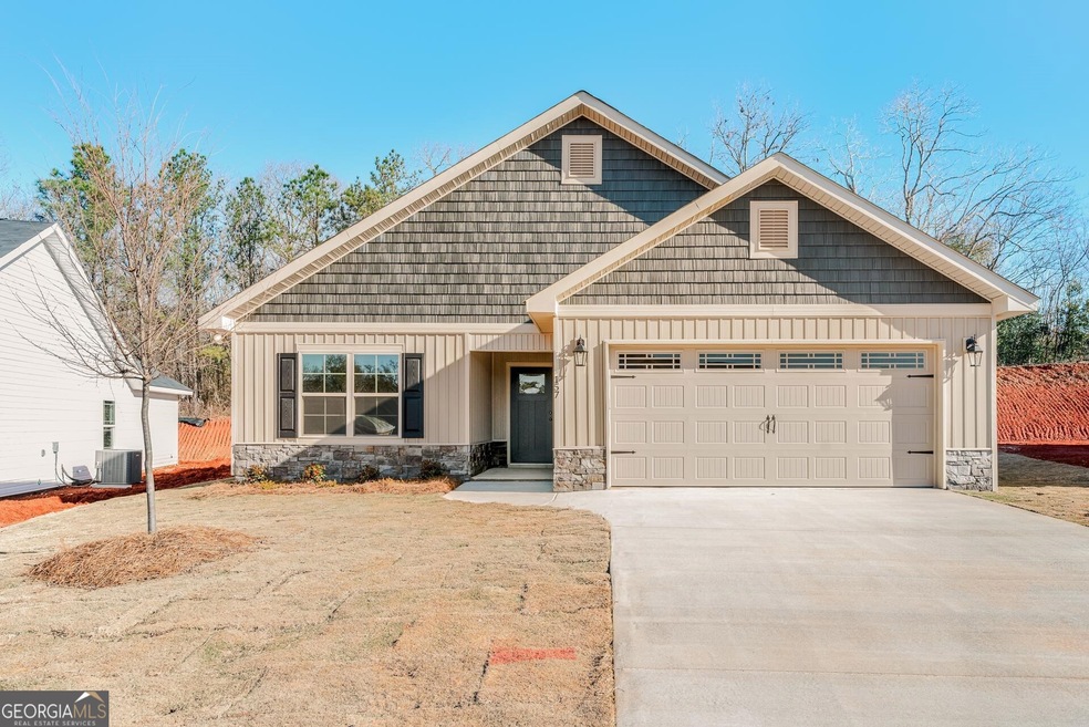 157 Red Tail Cir, Powersville, GA 31008 - photo 1