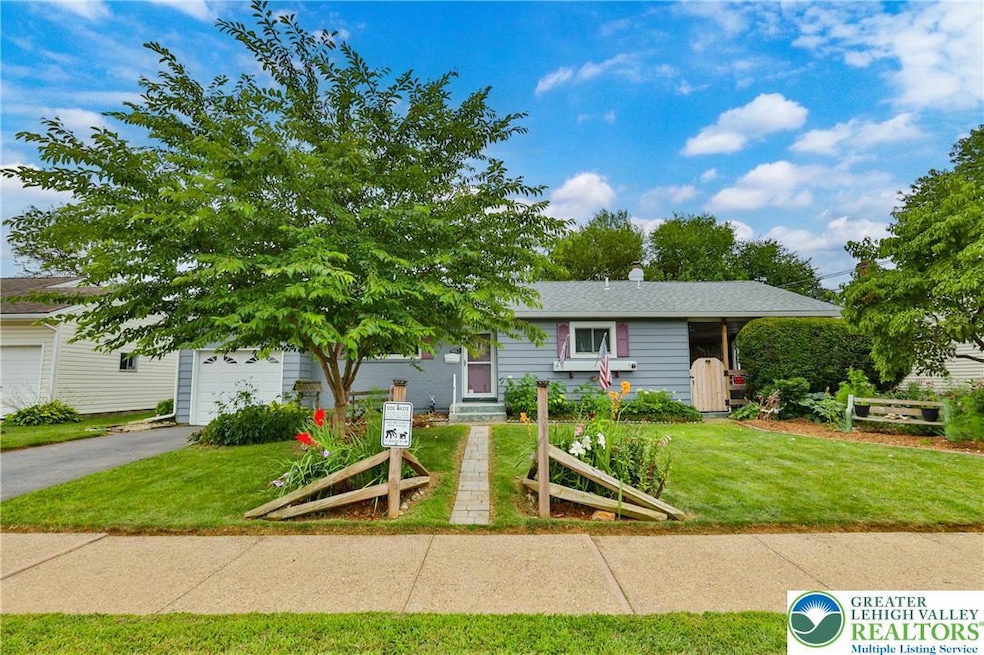 Sold $325,000 • Co-Listing Agent