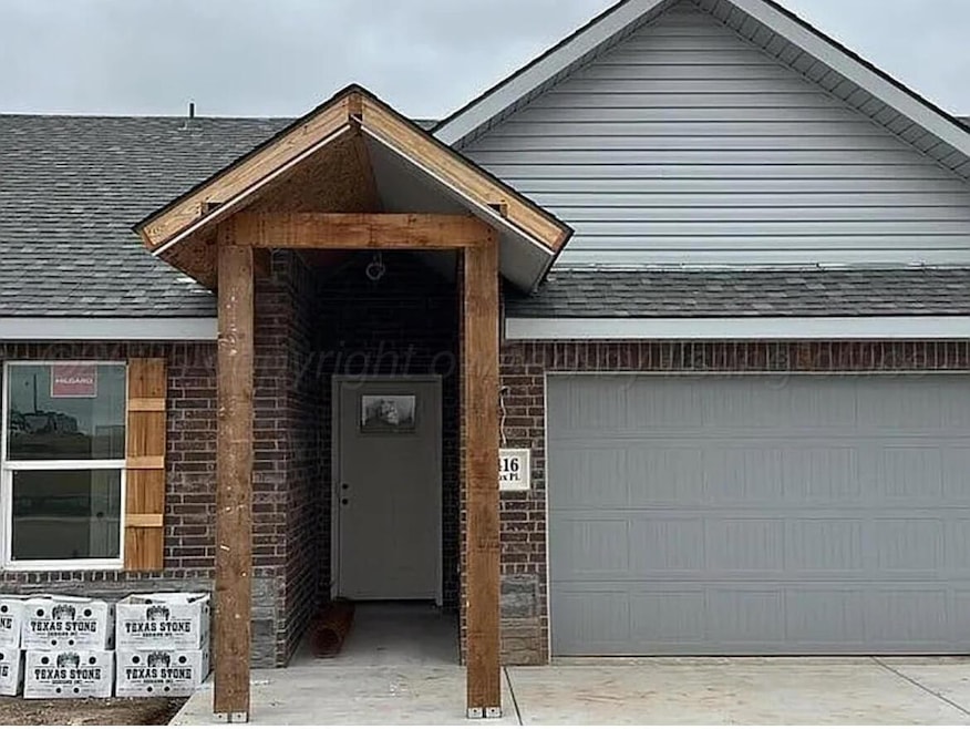 1416 Sioux Place, Pampa, TX 79065 - photo 1