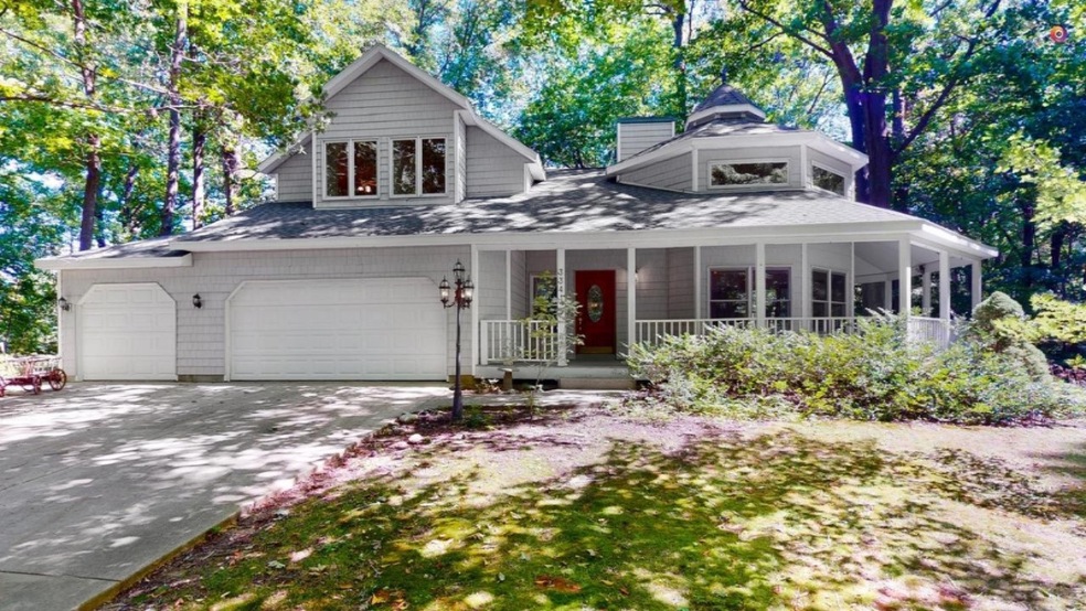 37 -3341 Clearview Ln. Saugatuck