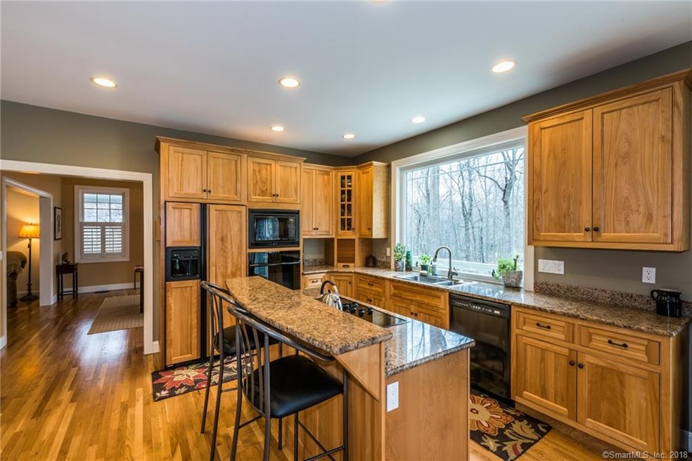 6 Sturges Rd, Newtown, CT 06470 - photo 1