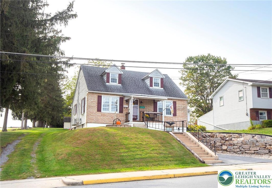 Pending $295,000 • Co-Listing Agent