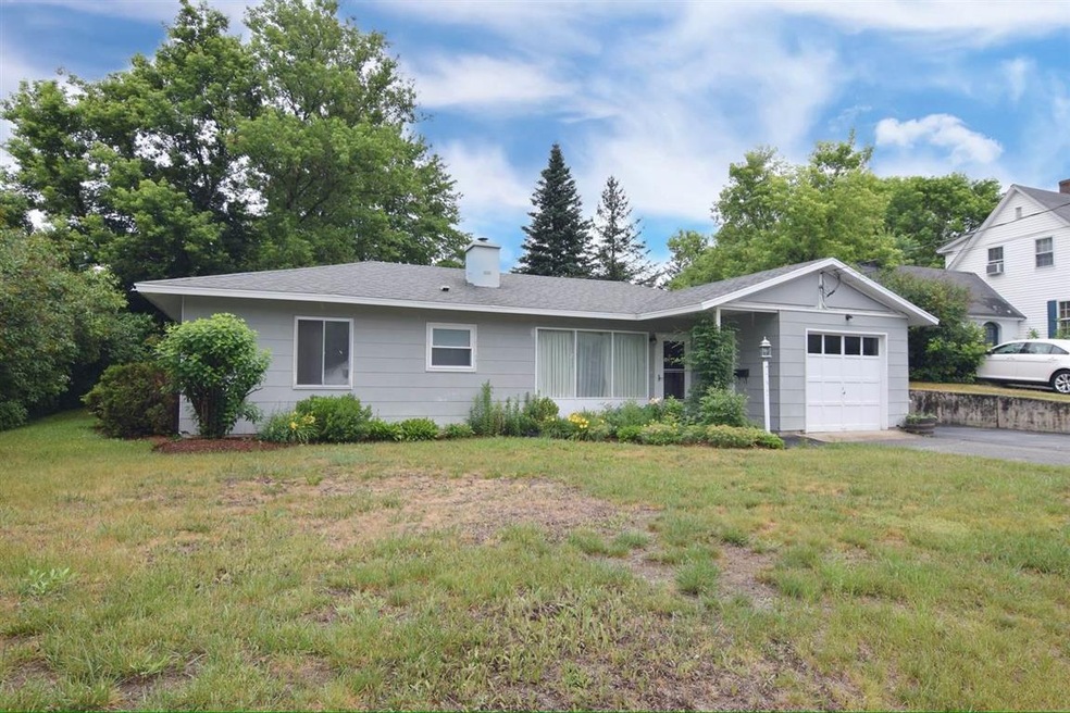 48 Kilburn St, Littleton, NH 03561 - photo 1