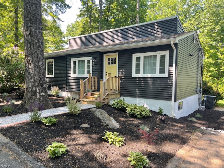 11 Pathfinder Trail, Byram Township, NJ 07821 - photo 1