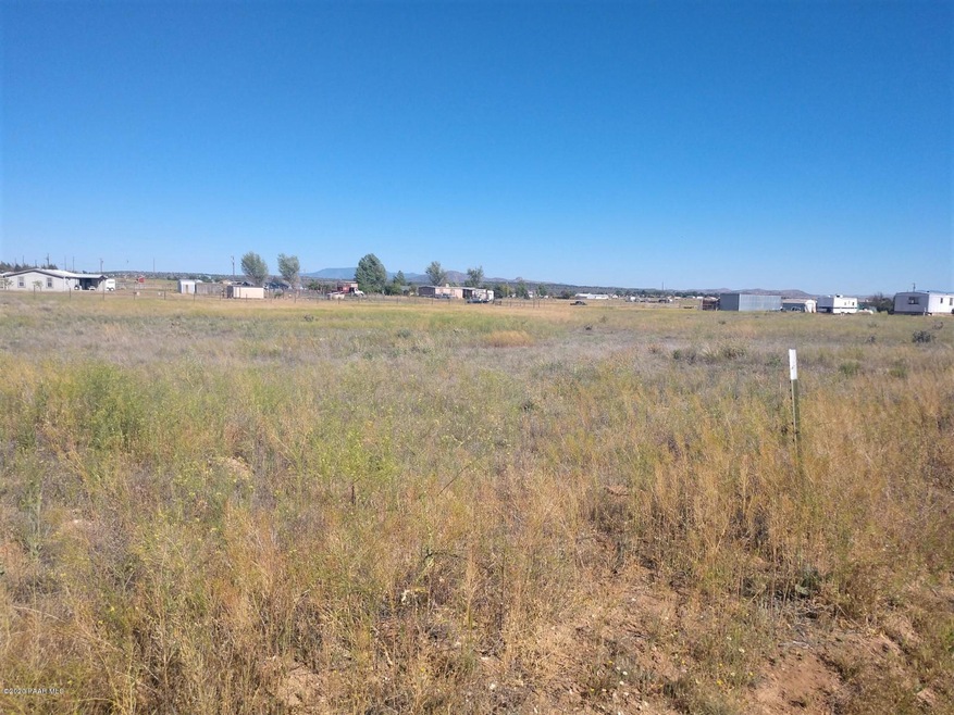 00- N Patricia Rd, Paulden, AZ 86334 - photo 1