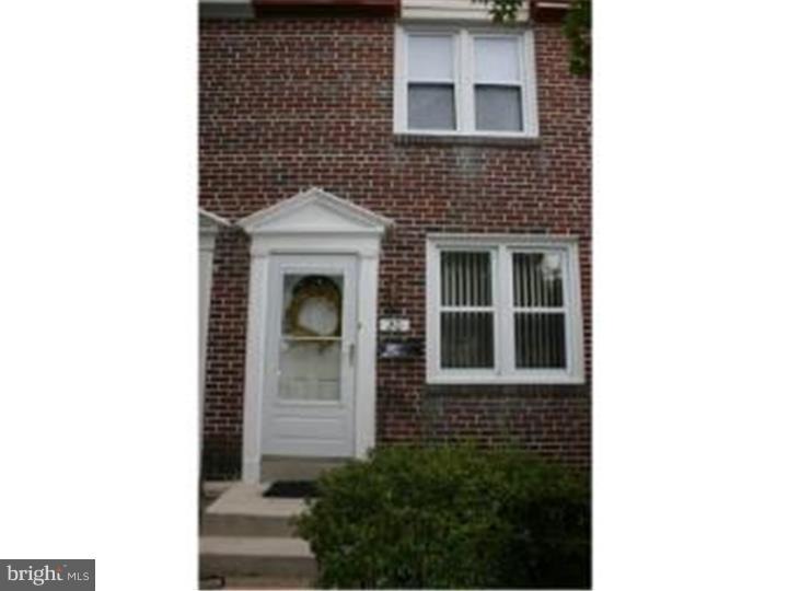 20 Clarendon Dr, Darby, PA 19023 - photo 1