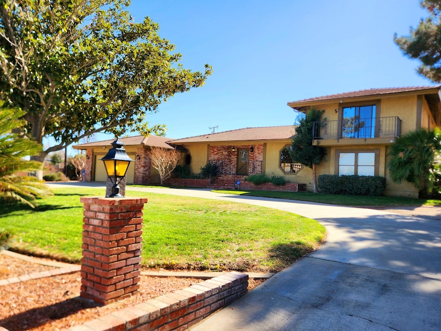 Sold $800,000 • Co-Listing Agent