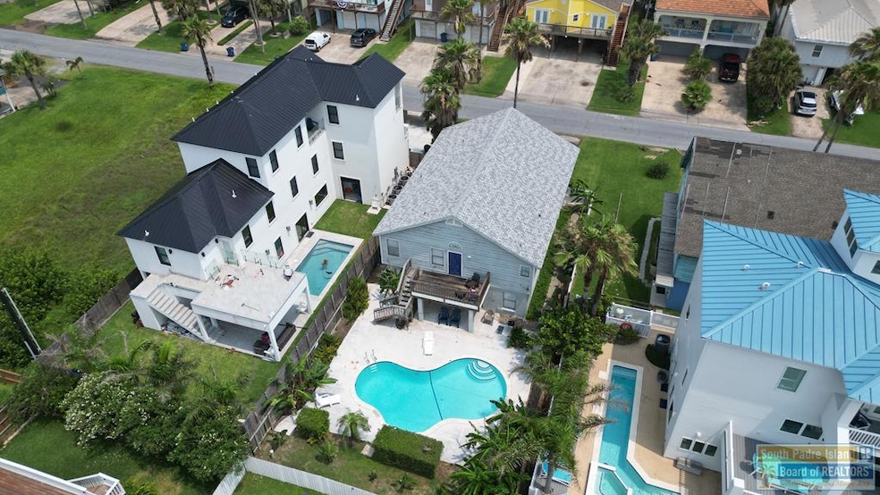 For Sale $900,000